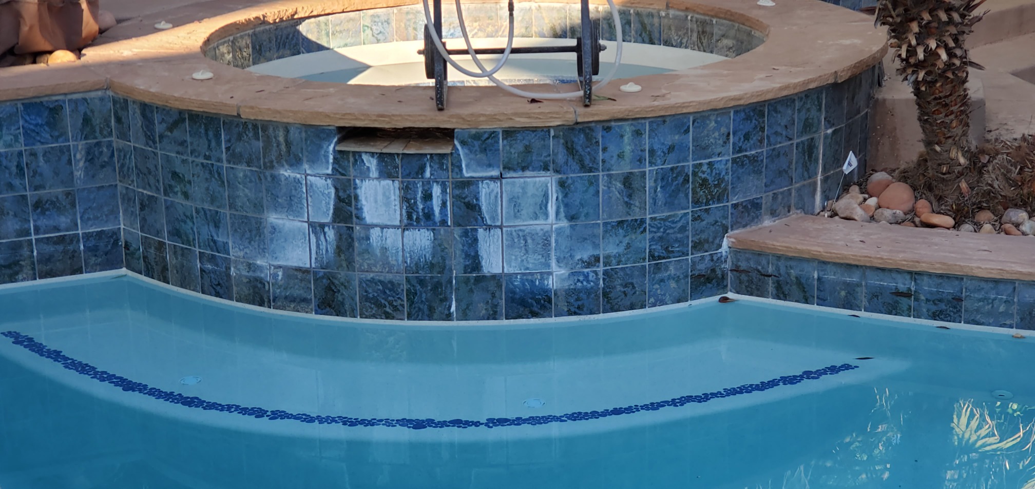 Pool Tile Cleaning | St. George, UT - Equinox Pool Service